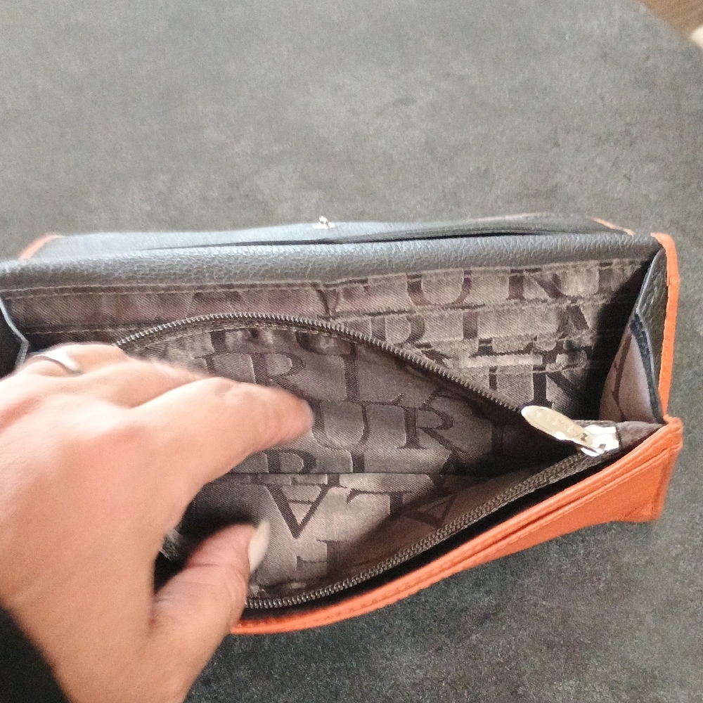 Furla Tangerine Pebbled Leather Continental Wallet - Silver Bow Edition GUC - Picture 4 of 14